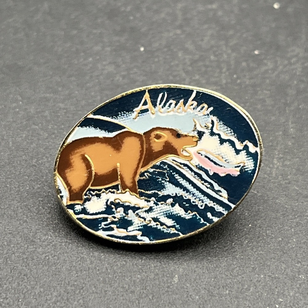 Alaska Bear Salmon River Lapel Hat Pin